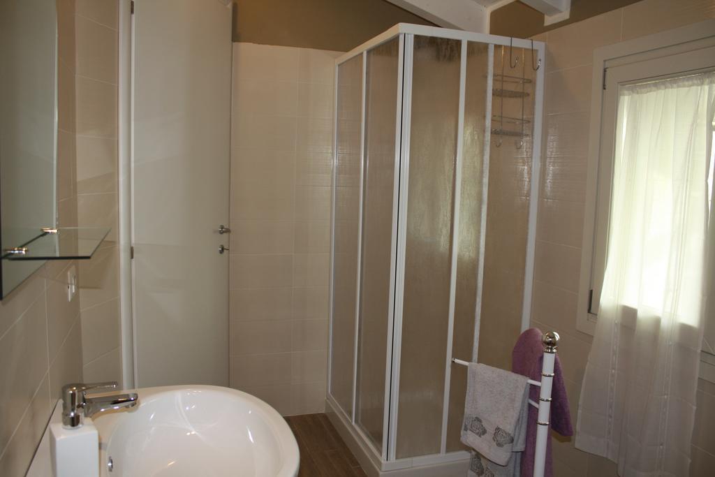 מלון בורגומאנרו Il Cortile Friendly House חדר תמונה